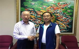 印尼著名僑領、印尼泛印集團董事長、印尼總統(tǒng)大學創(chuàng)辦人-李文光